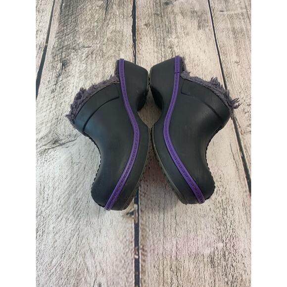 CROCS Girl’s Platform Fur Lined Clogs / Size: C10 - Picture 3 of 8